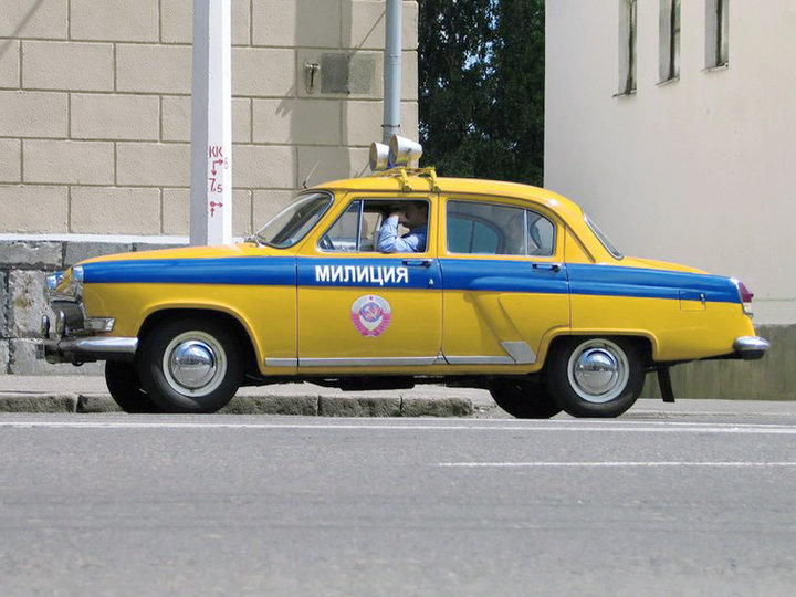 gaz_21_volga_militsiya_2.jpg