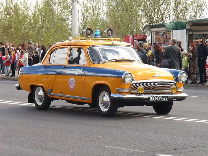 gaz_21_volga_militsiya_3.jpg