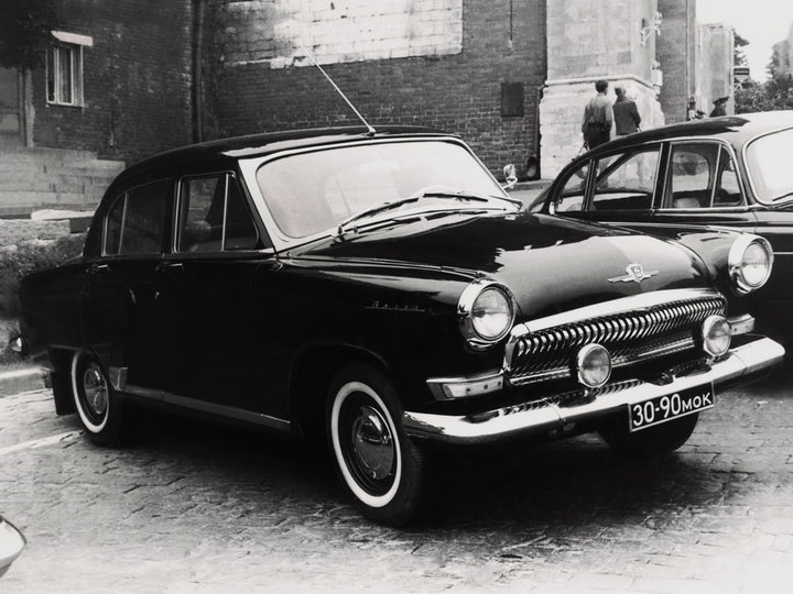 gaz_23_volga_1.jpg