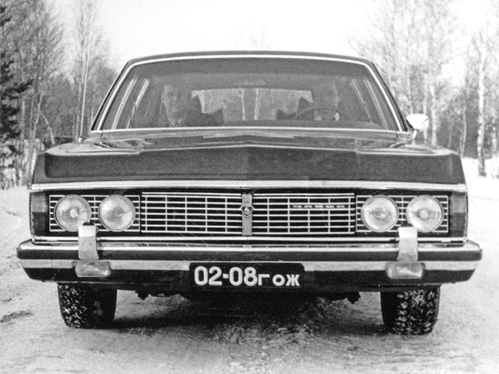 gaz_14_chajka_02.jpg