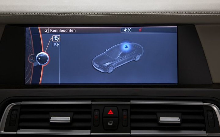 bmw-7-series-high-security-kennleuchten.jpg