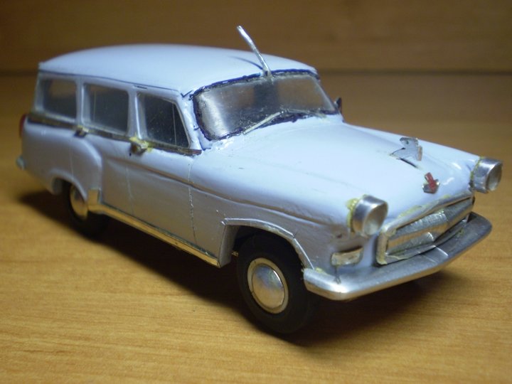 GAZ-22 ruchna.jpg