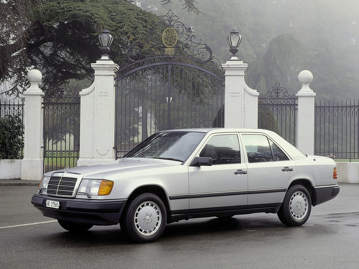 mercedes-benz_300e.jpg