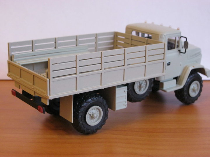 KrAZ5133_f 006.jpg