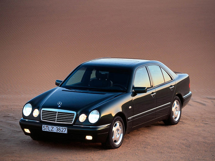 mercedes-benz_e230_1.jpg