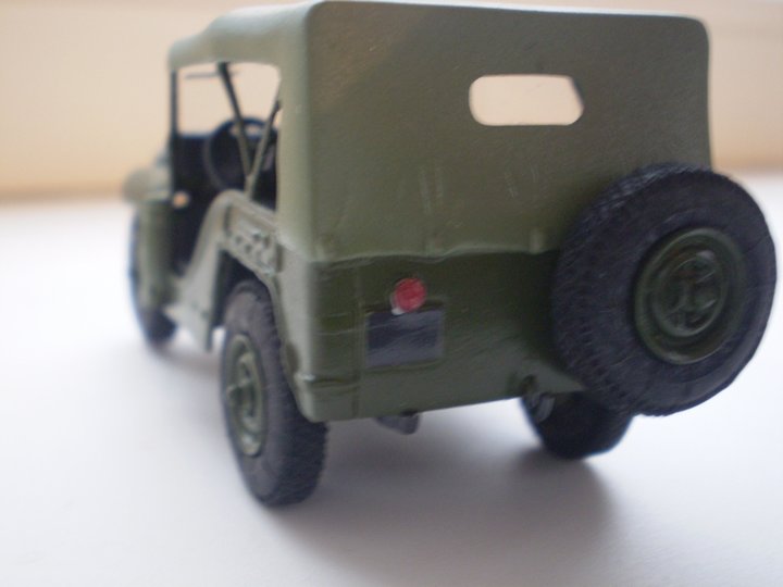 GAZ-64 Vector zad.jpg