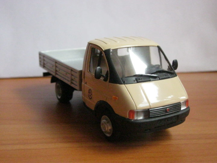 gaz3302(xm)_f 007.jpg