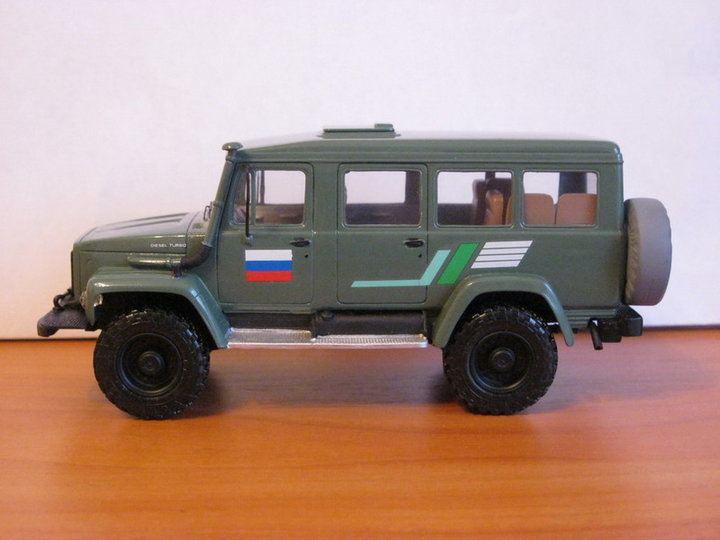 GAZ3901_f 003.jpg