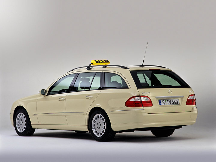 mercedes-benz_e220_cdi_estate_taxi_2.jpg