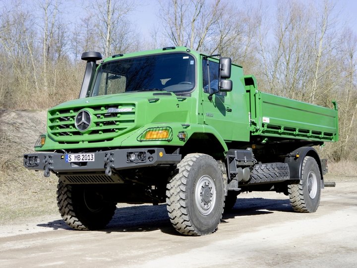 mercedes-benz_zetros_1833_1.jpg