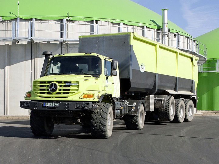 mercedes-benz_zetros_1833_tractor.jpg