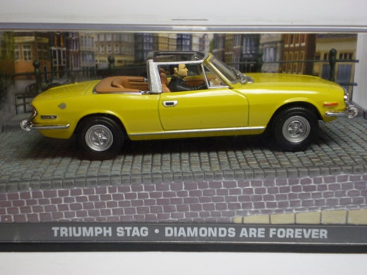 TRIUMPH STAG box.jpg