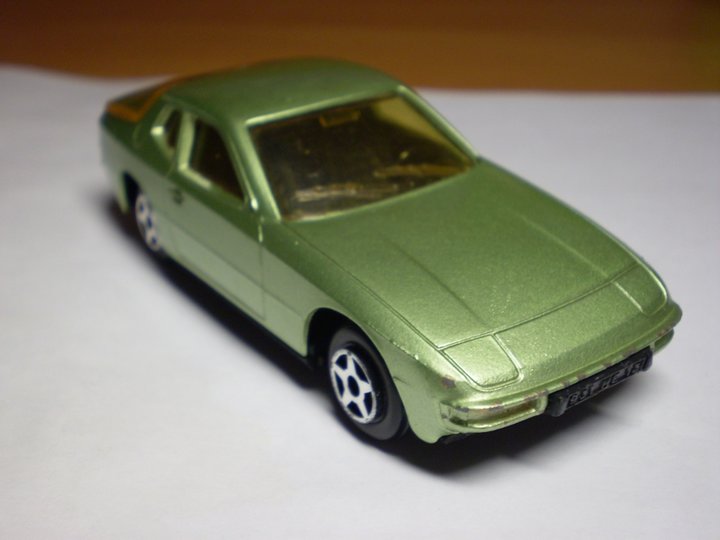 PORSCHE 924.jpg