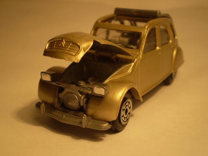 CITROEN 2CV6 morda.jpg