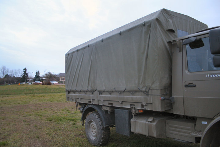 unimog_u4000_13_of_43.jpg