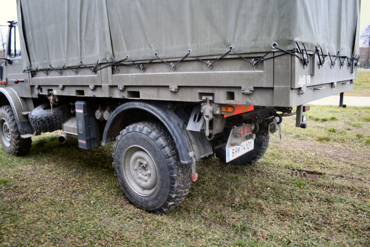 unimog_u4000_23_of_43.jpg