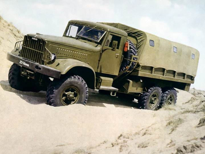 kraz_214_03.jpg