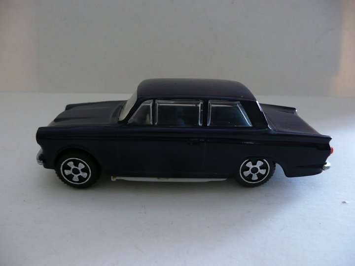 FORD CONSUL igra2.jpg